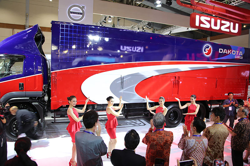 ISUZU TANGGUH MENGHADAPI MASA DEPAN